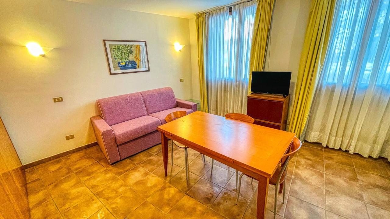 Appartamento Smith Erbaluce - Affitti Brevi Italia Bardonecchia Exteriör bild