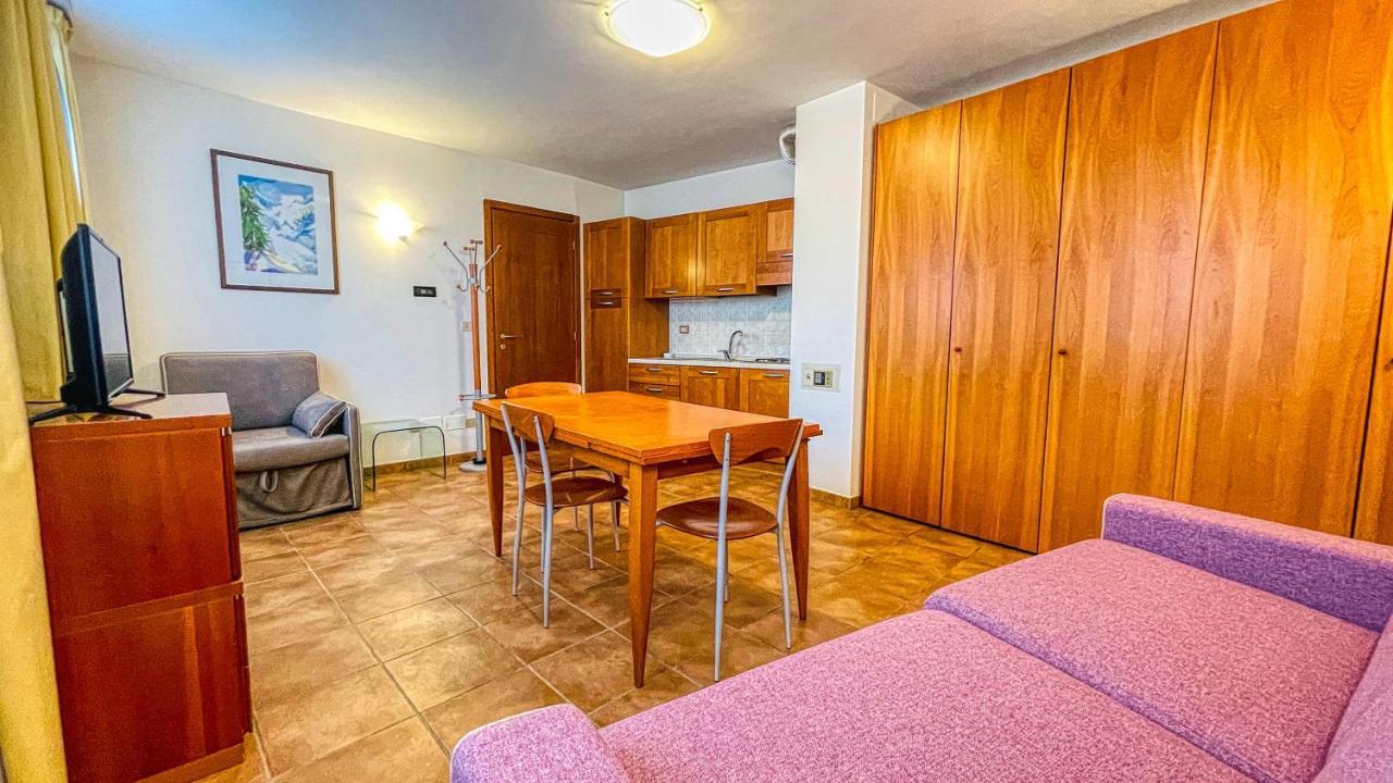 Appartamento Smith Erbaluce - Affitti Brevi Italia Bardonecchia Exteriör bild
