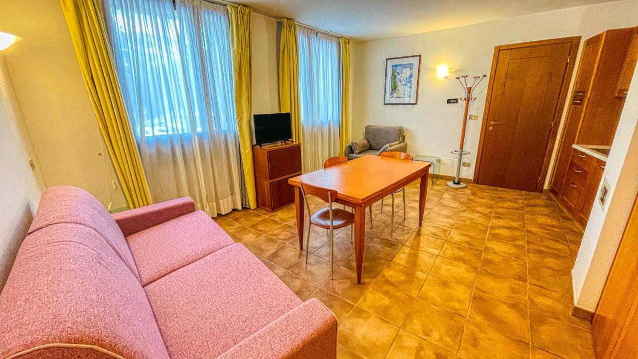 Appartamento Smith Erbaluce - Affitti Brevi Italia Bardonecchia Exteriör bild